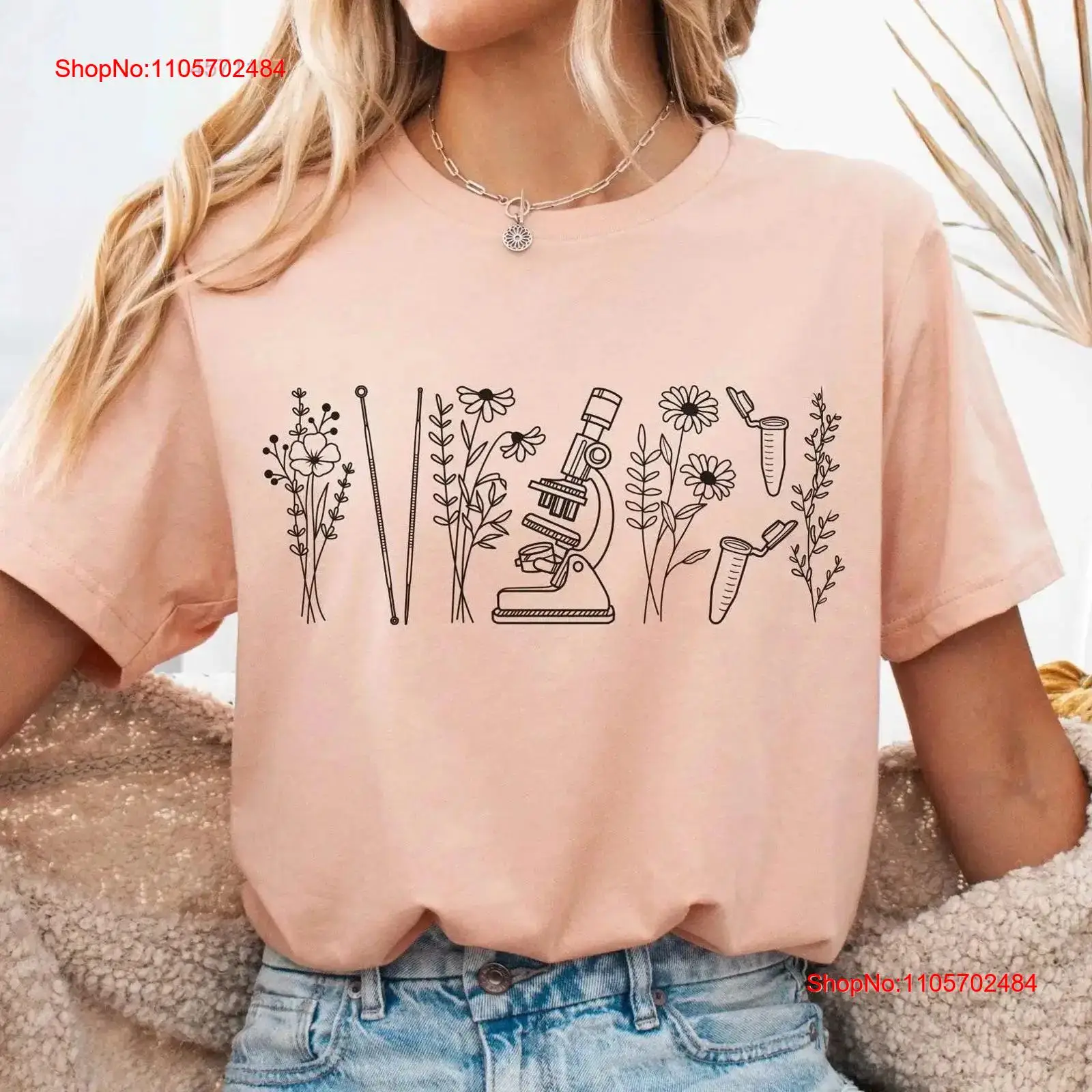 Medical Laboratory Technologist - Microbiology T Shirt Biology Teacher Microscope